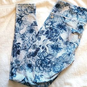 Fabletics Blue Floral Leggings
